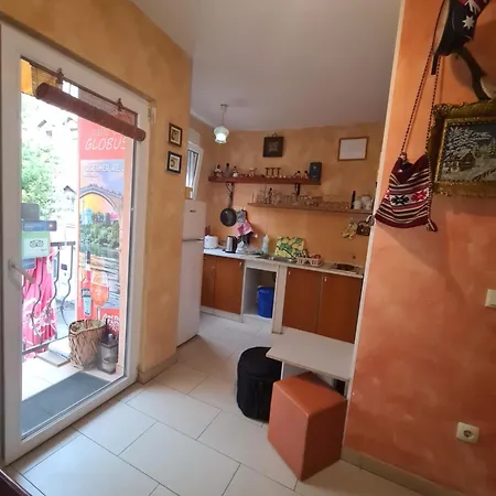 Apartment&rooms 