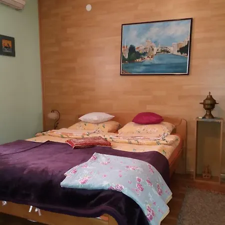 Apartment&rooms 